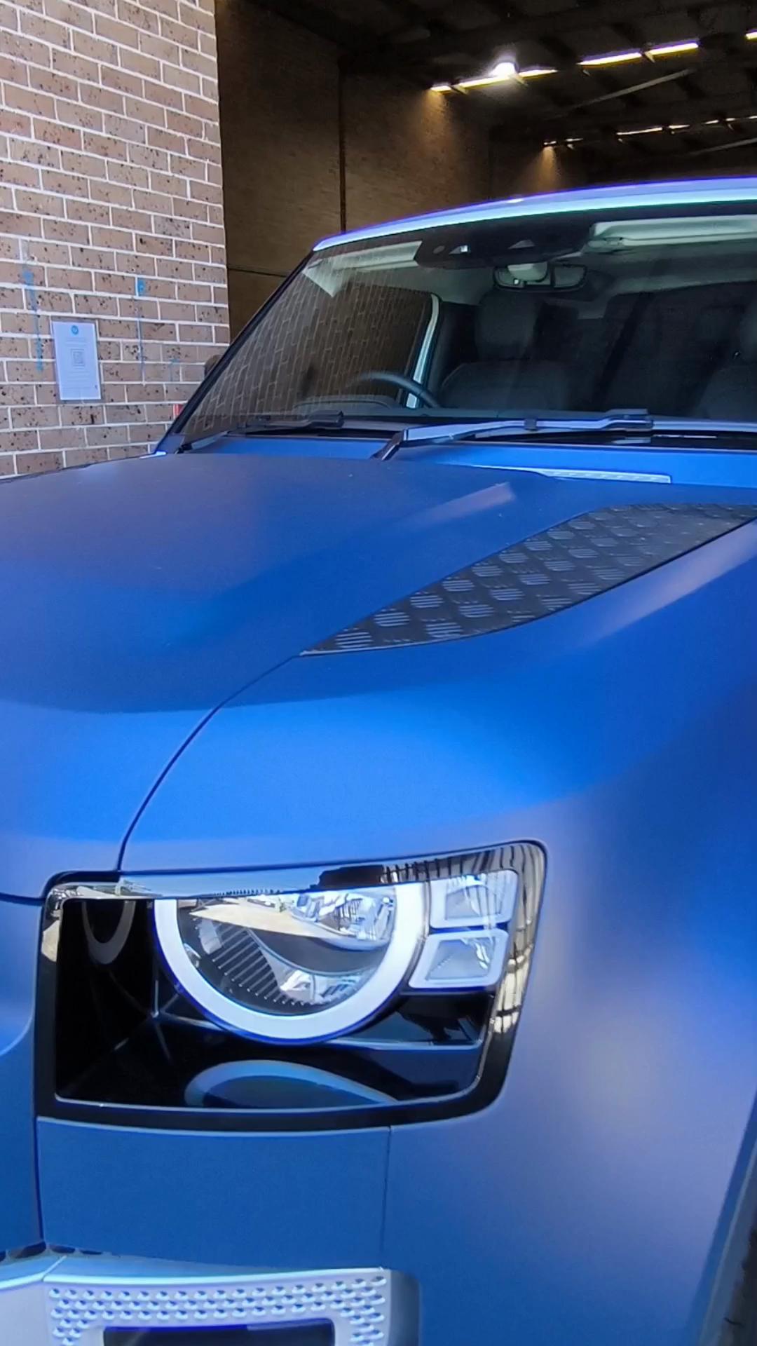 Land Rover side-glass finish preview